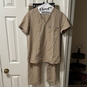 Figs Khaki Scrub Set.